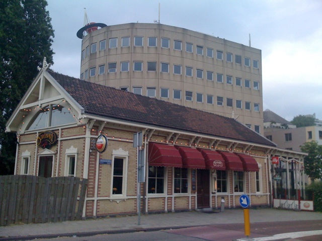 Image posted by MobyPicture.com