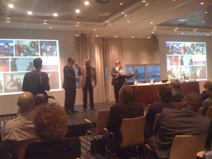 Image posted by MobyPicture.com